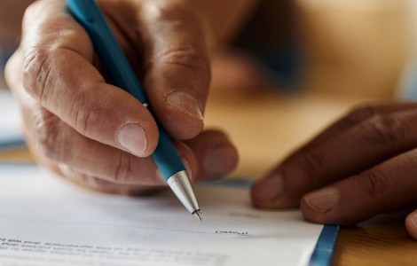 Person signing a document